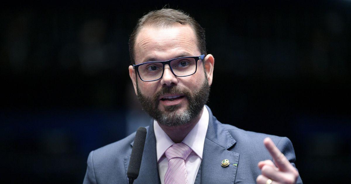 TSE suspende julgamento contra Jorge Seif e determina buscas por mais provas