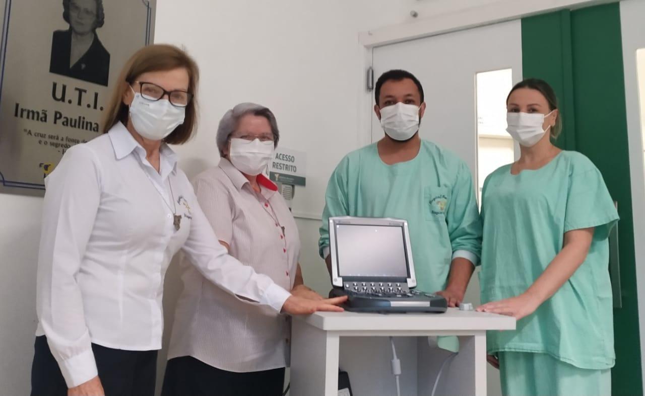 UTI do HBJ recebe por doação aparelho de ultrassonografia portátil