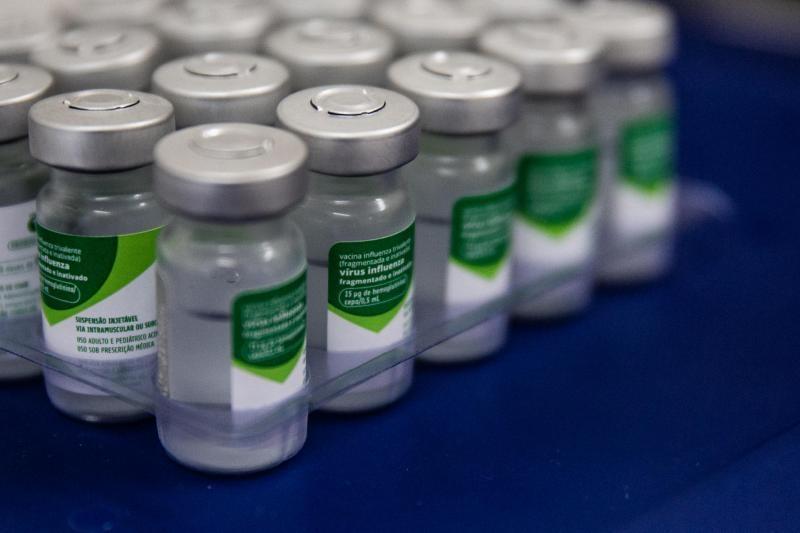 Vacina da gripe estará disponível para toda a população em SC