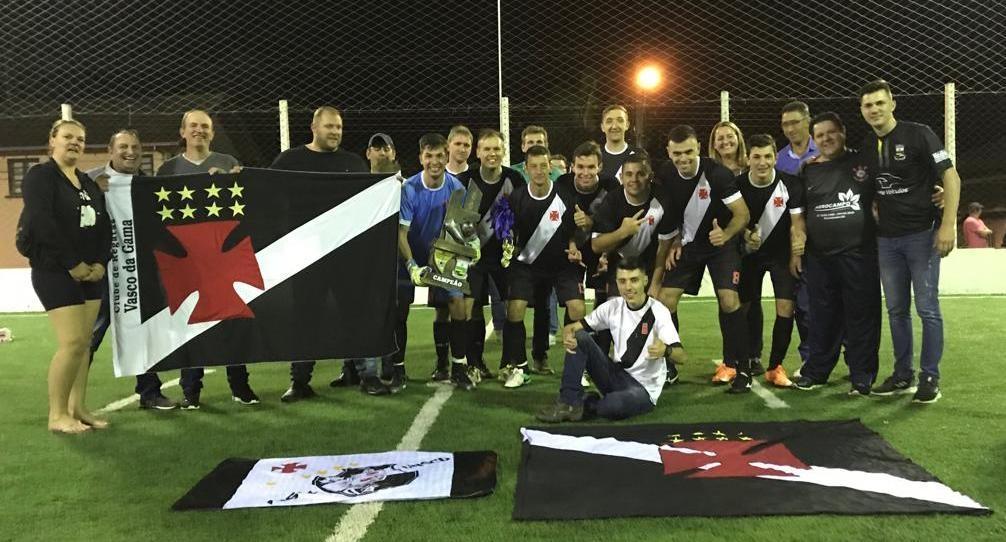 Vasco-A é Campeão de Torcidas em Petrolândia