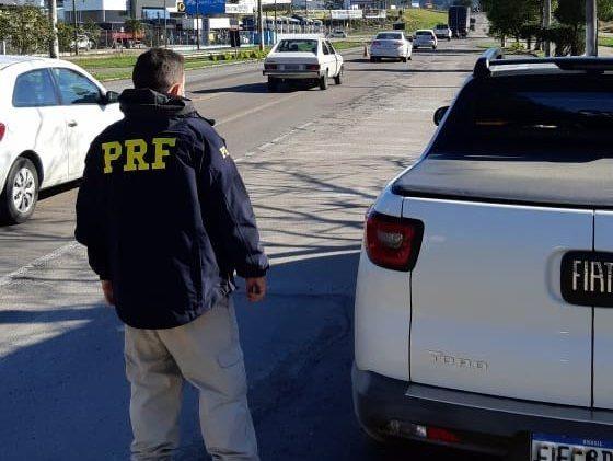 Veículo locado e não devolvido é recuperado na BR-470 em Rio do Sul