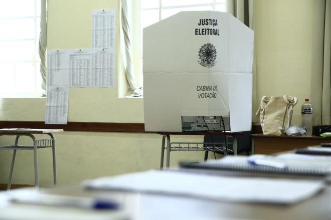 Veja como votaram os oito candidatos ao governo de Santa Catarina 