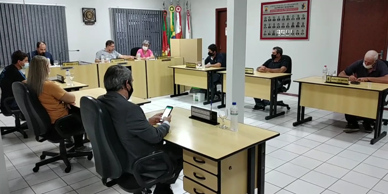 Vereadora sugere construção de ponte pênsil entre Catuíra e Chapadão dos Back em Alfredo Wagner