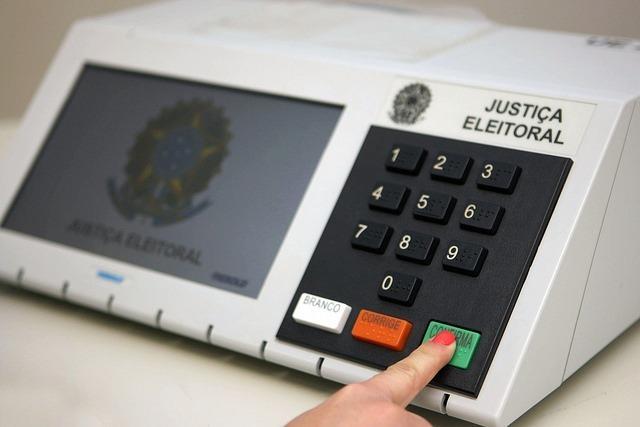 Vereadores catarinenses articulam pautas para o pleito de 2026