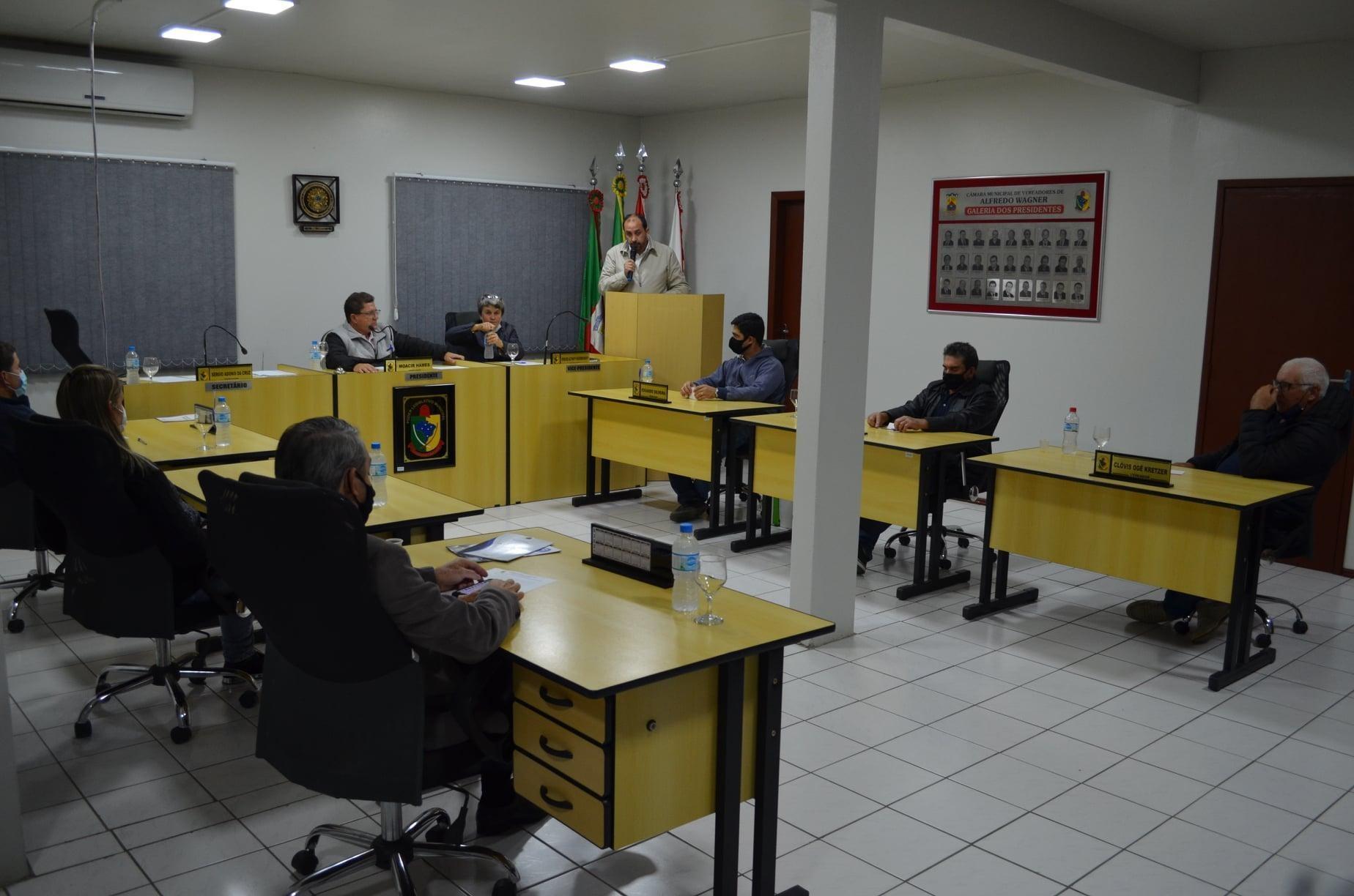 Vereadores de Alfredo Wagner comemoram a destinação de de R$ 200 mil pelo senador Dário Berger ao Hospital da cidade