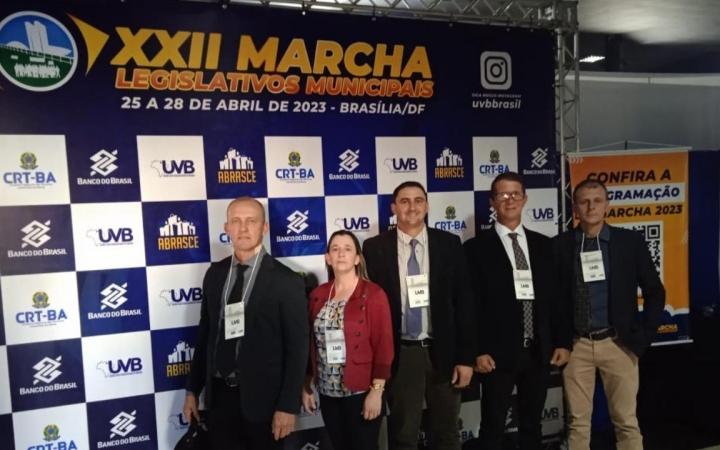 Vereadores de Chapadão do Lageado participam em Brasília da XXII Marcha dos Legislativos Municipais
