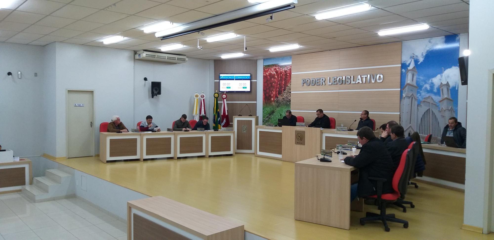 Vereadores de Ituporanga aprovam abertura de CPI para investigar possíveis irregularidades na realização da Festa da Cebola 2019