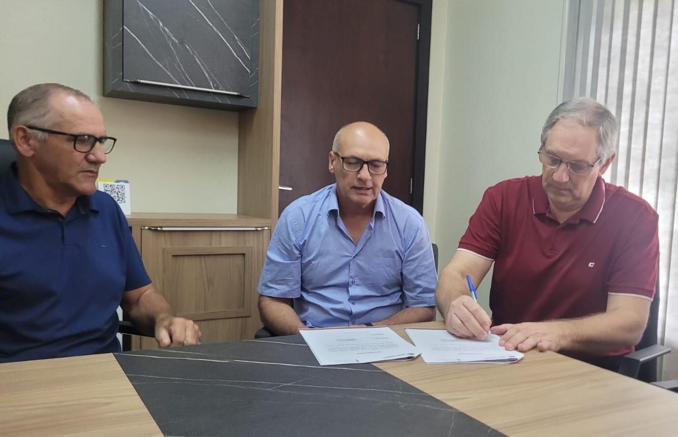 Vice-prefeito de Vidal Ramos Ambrósio Rubick assume a administração durante os próximos 30 dias