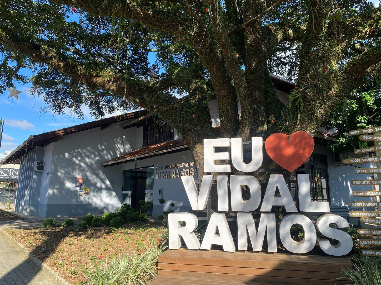 Vidal Ramos anuncia doação de veículo 0km para abrigo de crianças e adolescentes