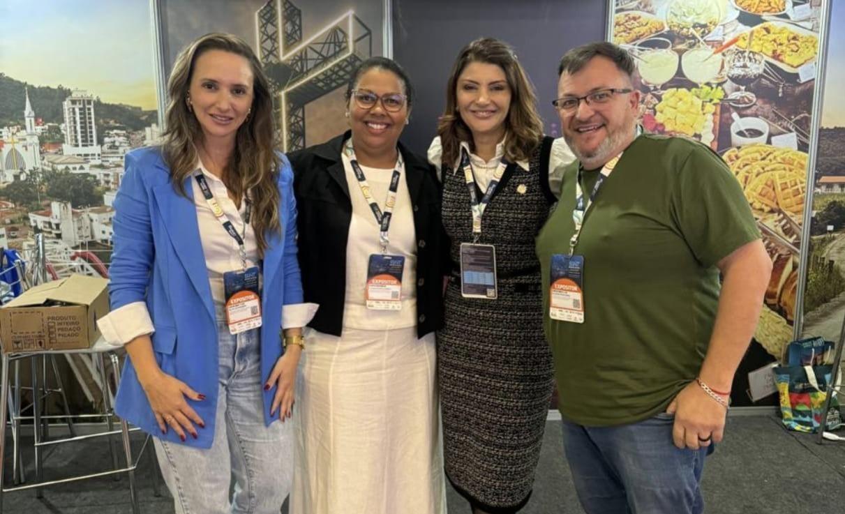 Visitantes de 11 estados do Brasil e do exterior prestigiaram Ituporanga durante feira BNT Mercosul 